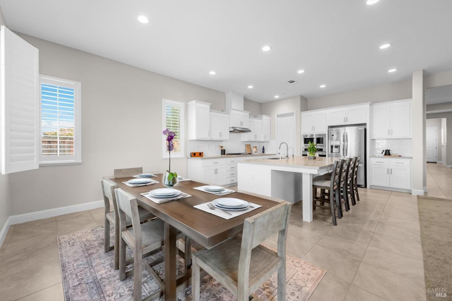 Detail Gallery Image 13 of 50 For 7056 Grace Feather Ct, Vacaville,  CA 95688 - 4 Beds | 3/1 Baths