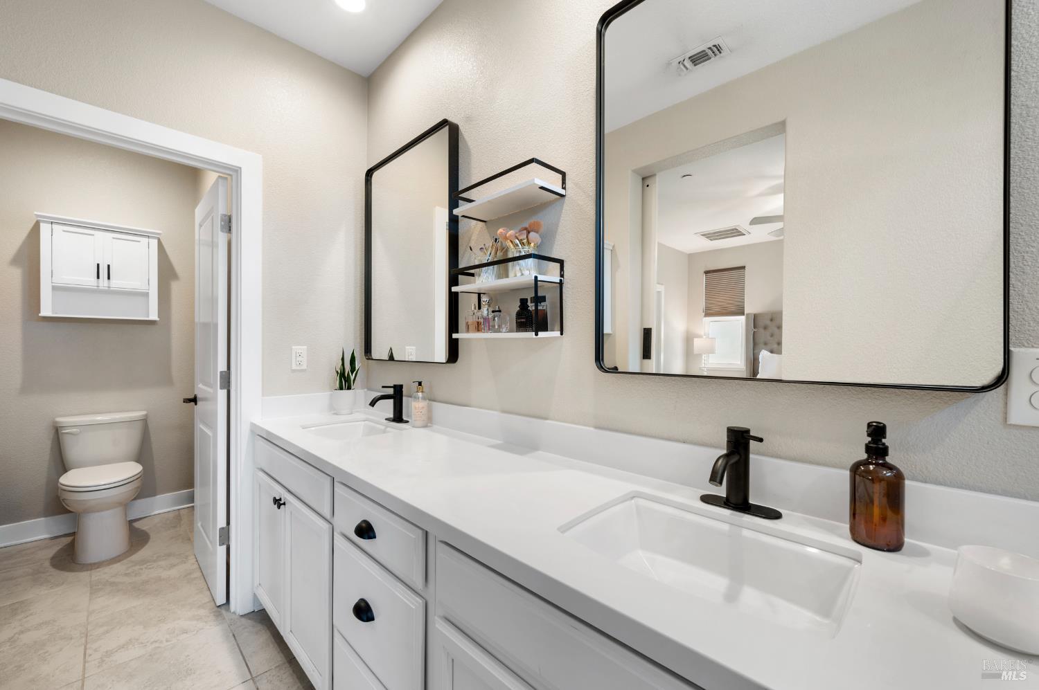 Detail Gallery Image 28 of 37 For 543 Datura Dr, Vacaville,  CA 95687 - 3 Beds | 2/1 Baths