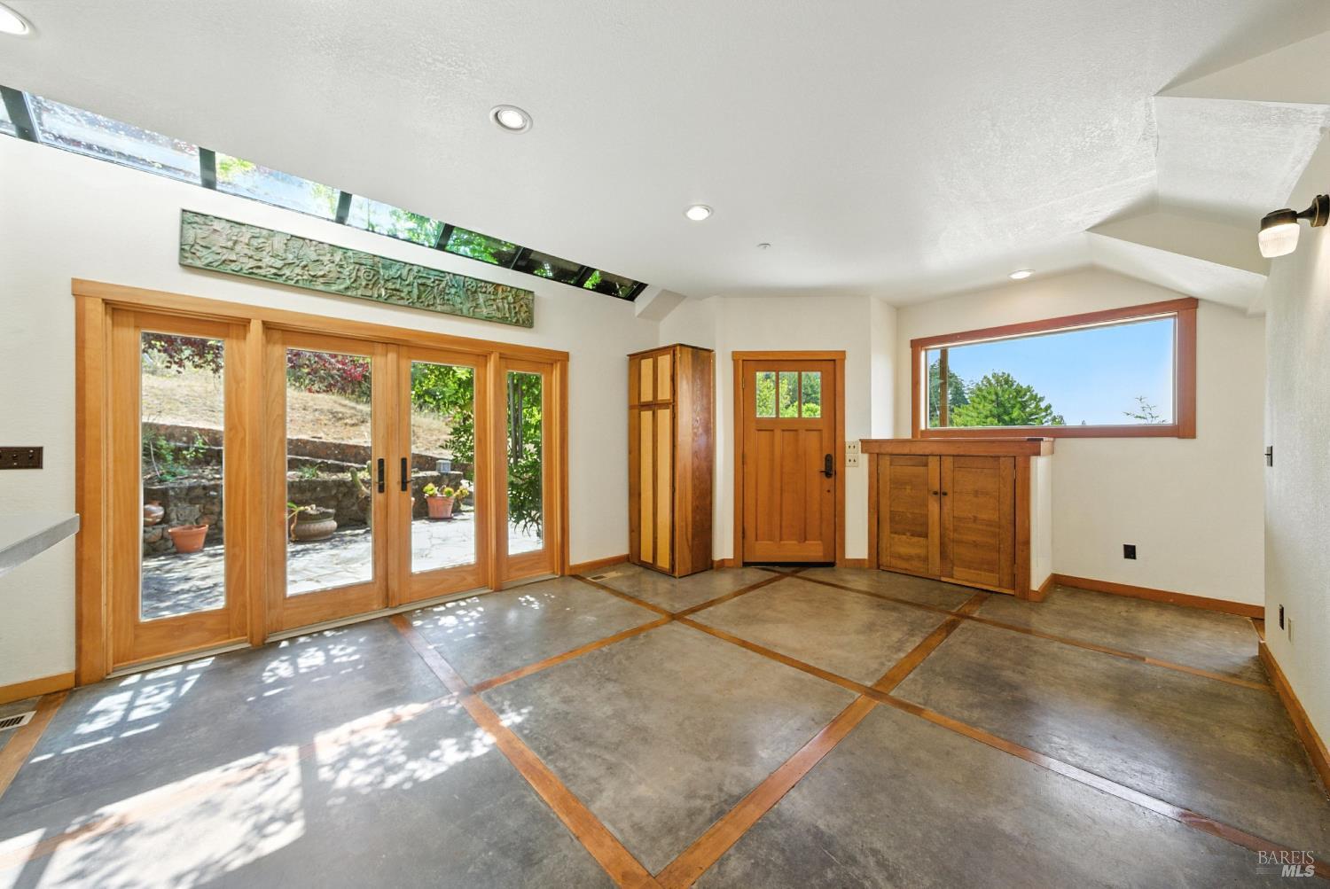 Detail Gallery Image 16 of 57 For 1700 Old Rancheria Rd, Nicasio,  CA 94946 - 3 Beds | 2/1 Baths