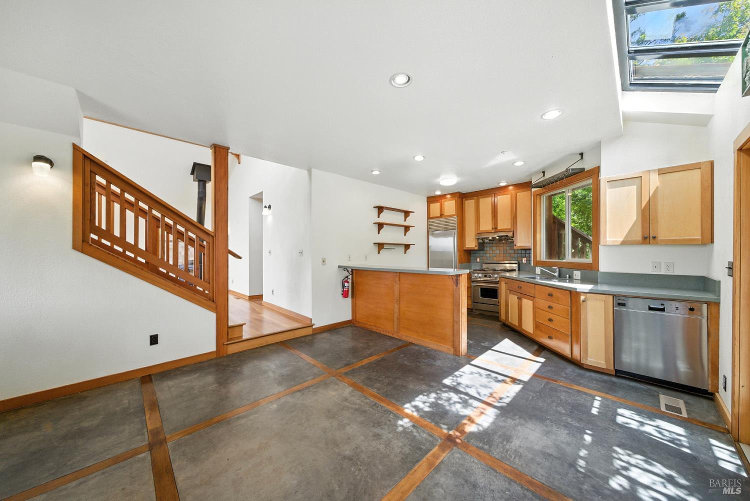 Detail Gallery Image 19 of 57 For 1700 Old Rancheria Rd, Nicasio,  CA 94946 - 3 Beds | 2/1 Baths