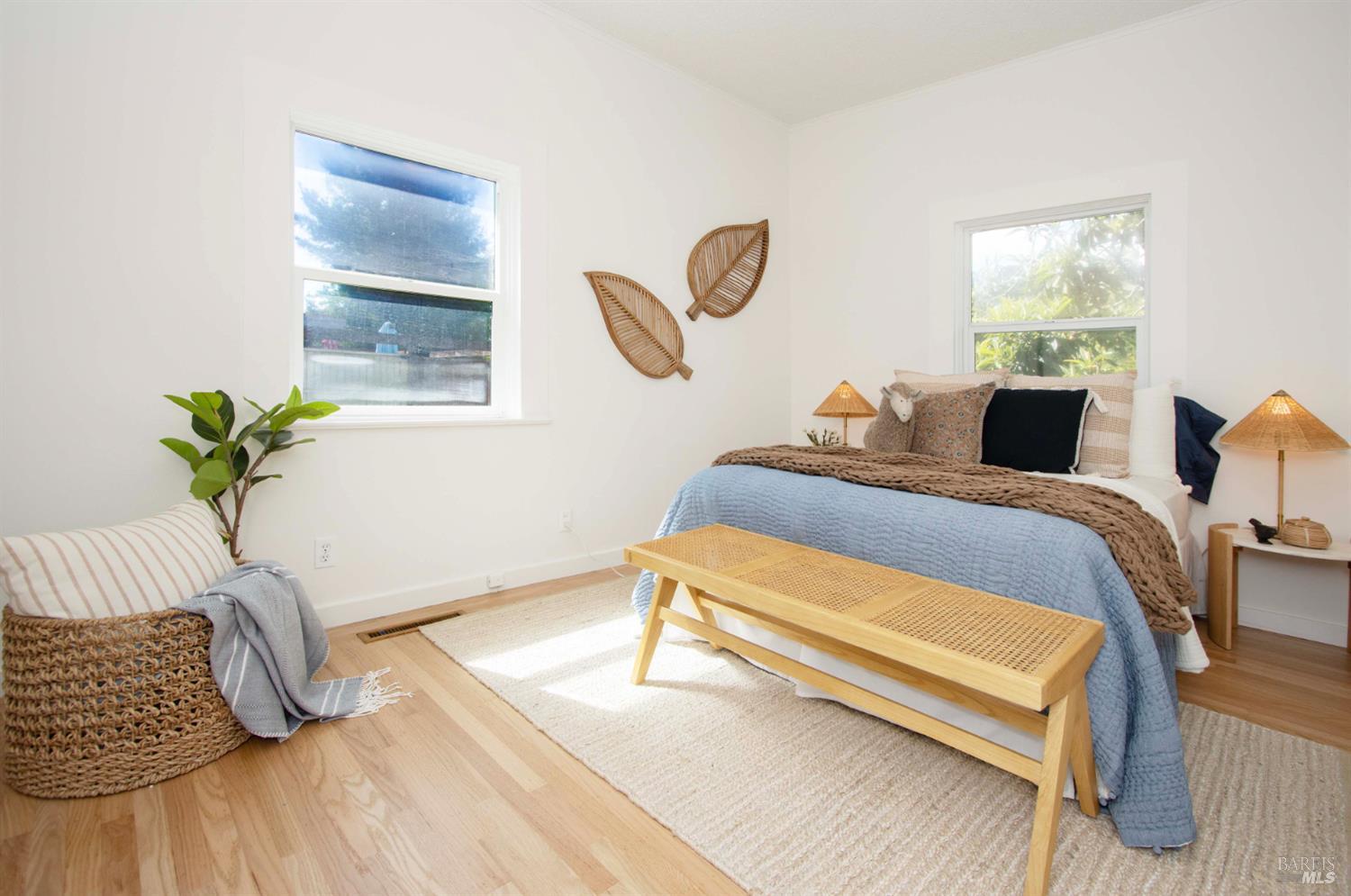 Detail Gallery Image 11 of 29 For 231 Center St, San Rafael,  CA 94901 - 3 Beds | 2/1 Baths
