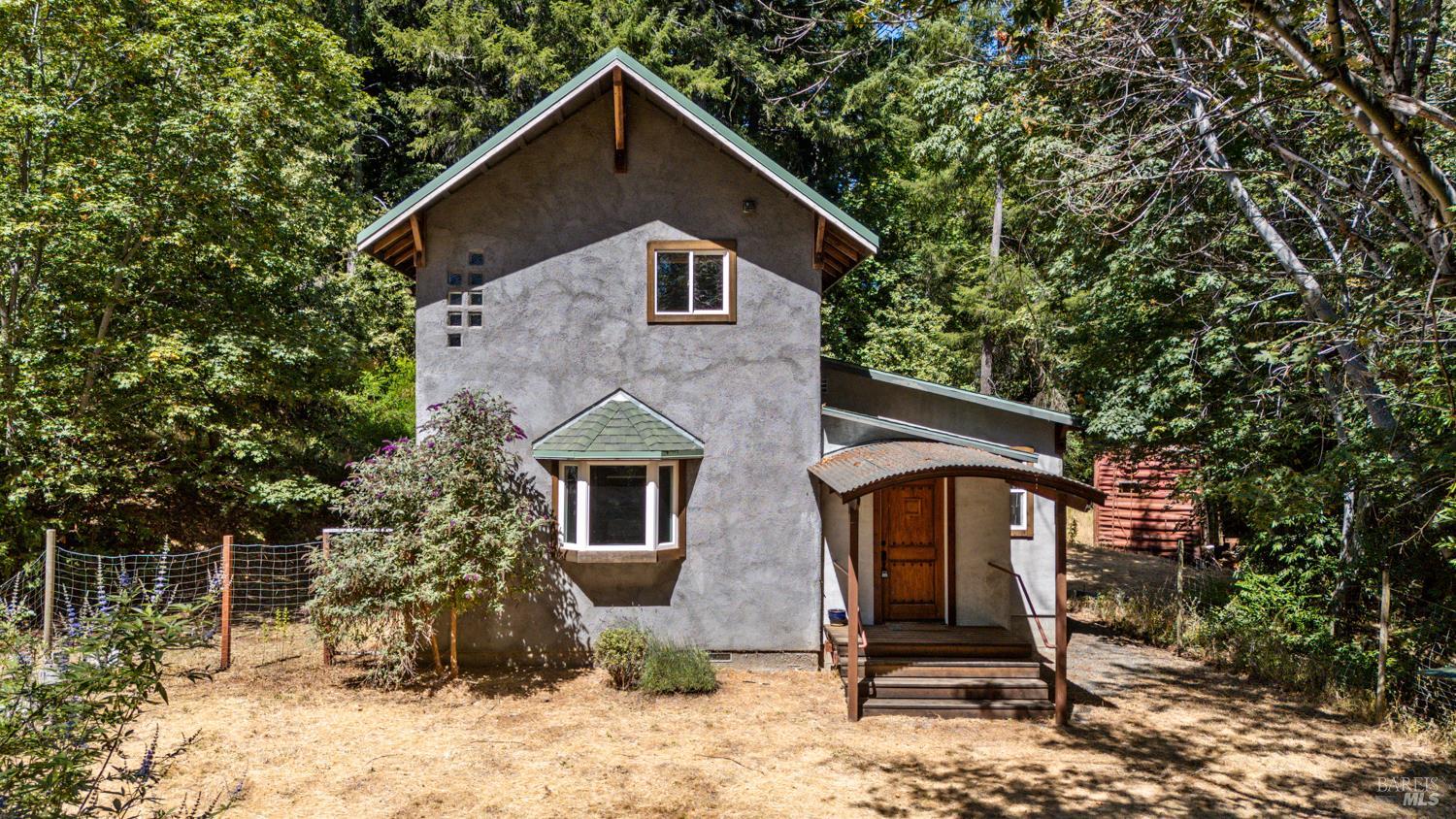 Detail Gallery Image 1 of 24 For 4340 Blackhawk Dr, Willits,  CA 95490 - 2 Beds | 2 Baths