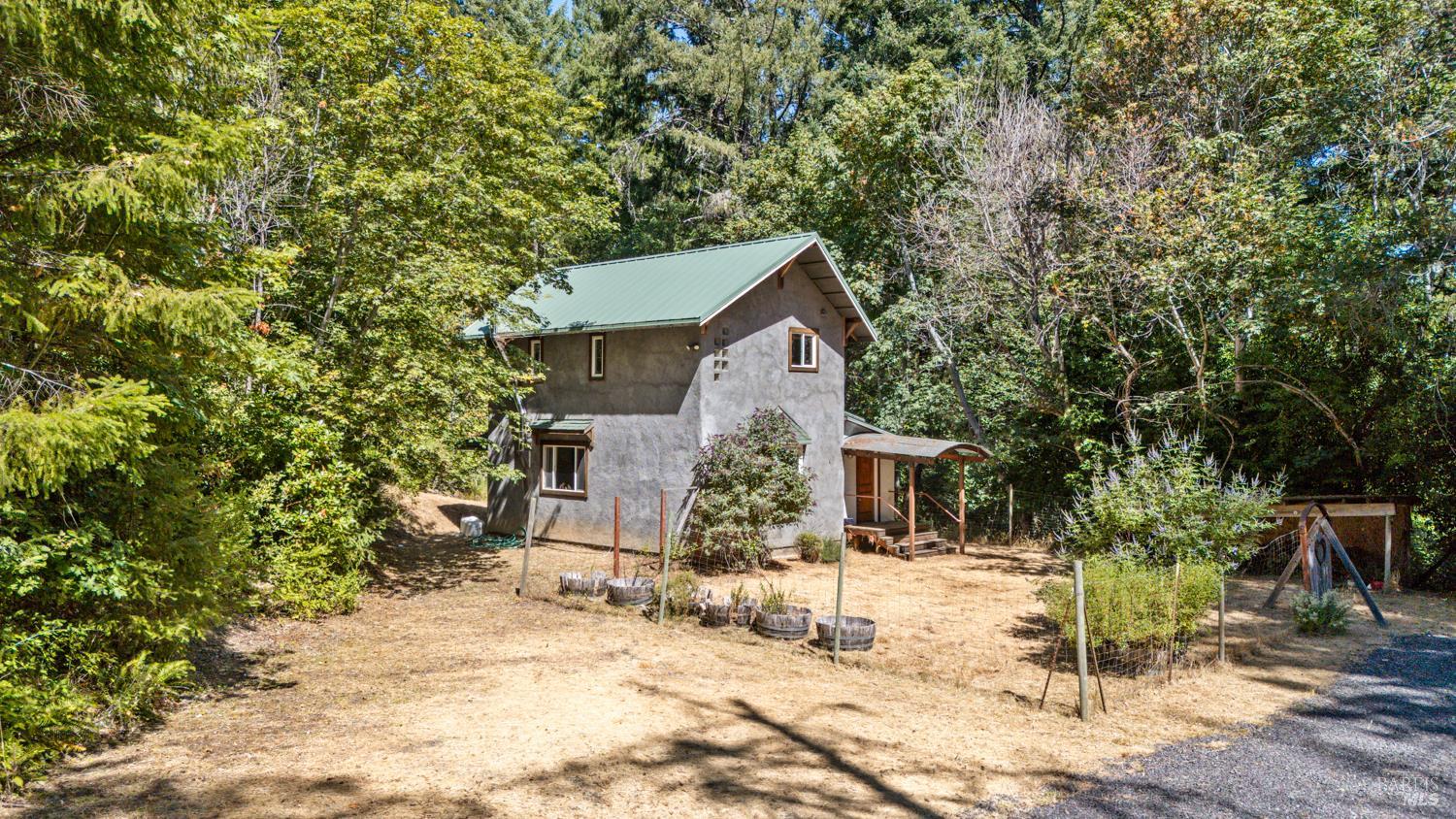 Detail Gallery Image 22 of 24 For 4340 Blackhawk Dr, Willits,  CA 95490 - 2 Beds | 2 Baths