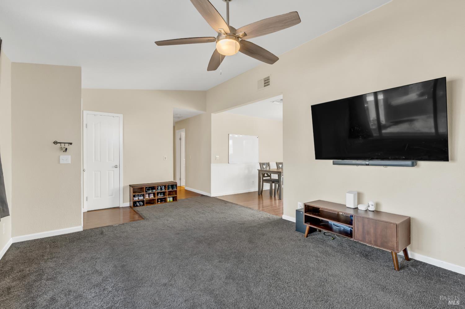 Detail Gallery Image 12 of 36 For 136 Brockton Ct, Vacaville,  CA 95687 - 4 Beds | 2 Baths