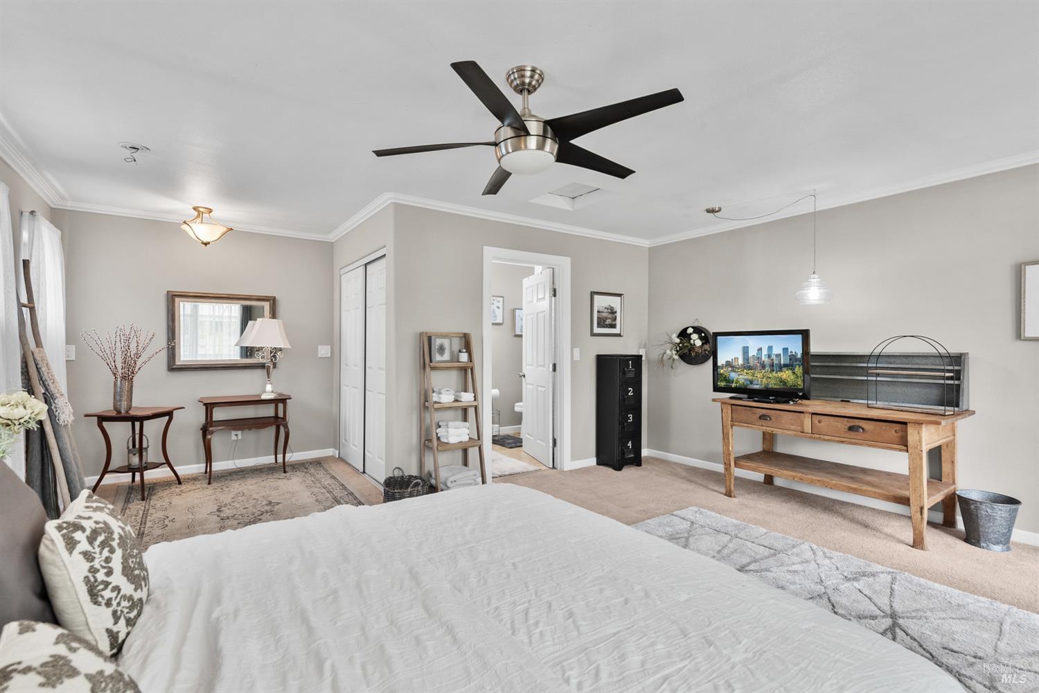 Detail Gallery Image 22 of 25 For 534 Richmond Dr, Santa Rosa,  CA 95401 - 4 Beds | 3 Baths
