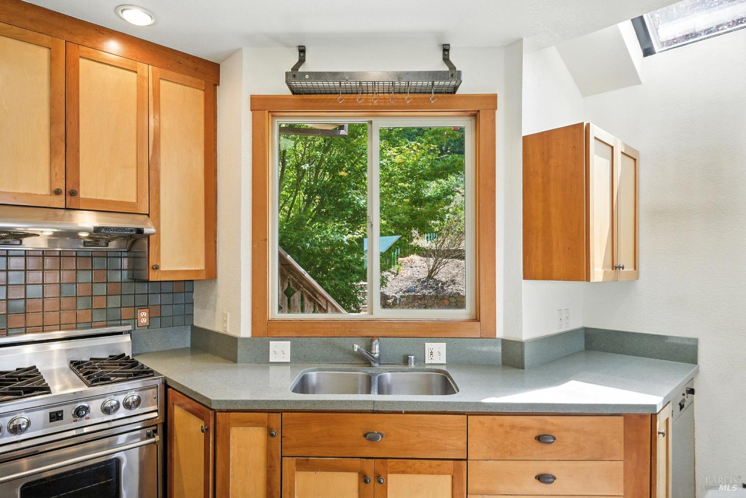 Detail Gallery Image 21 of 57 For 1700 Old Rancheria Rd, Nicasio,  CA 94946 - 3 Beds | 2/1 Baths
