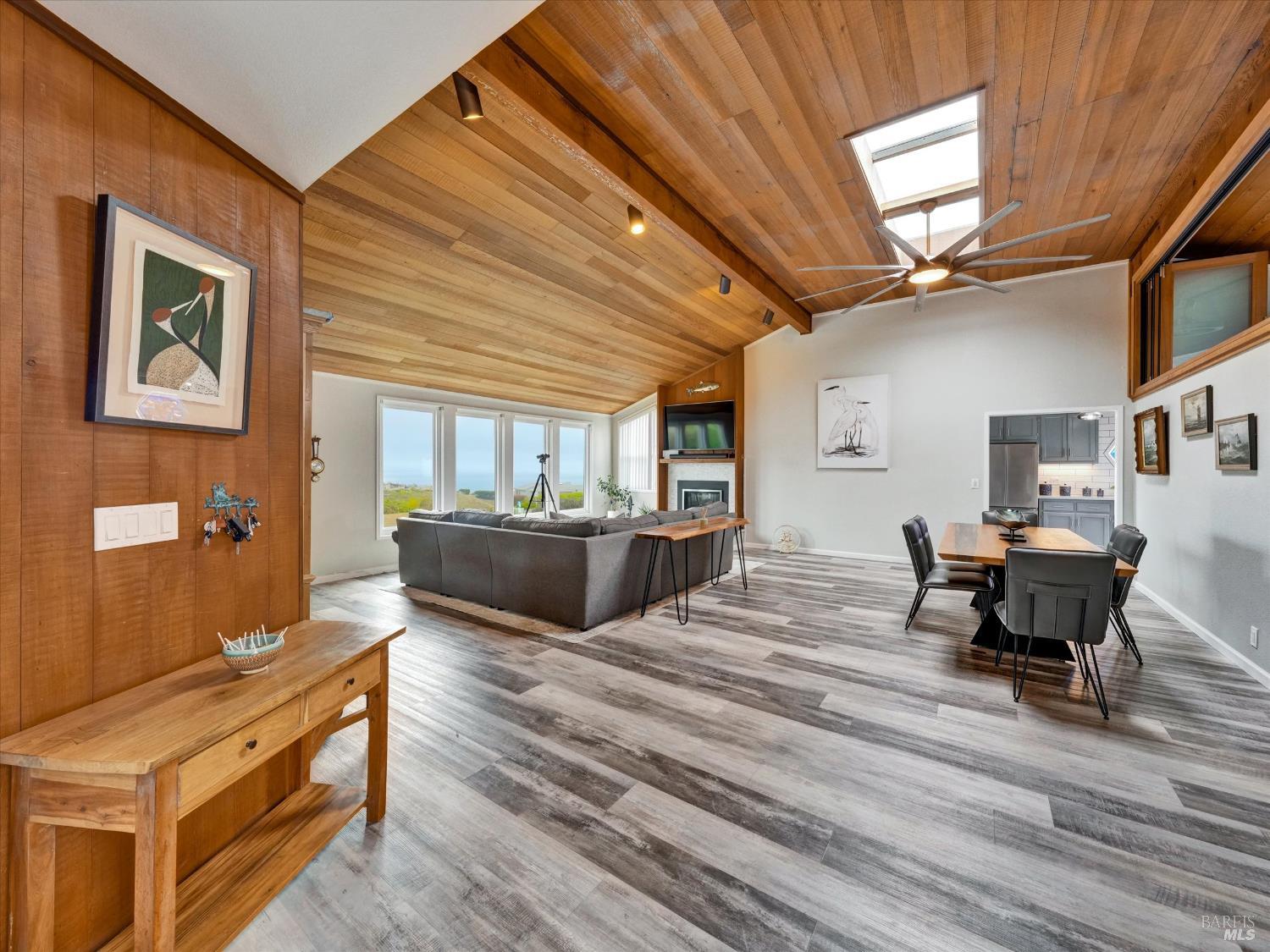 Detail Gallery Image 6 of 68 For 20730 Heron Dr, Bodega Bay,  CA 94923 - 3 Beds | 2 Baths