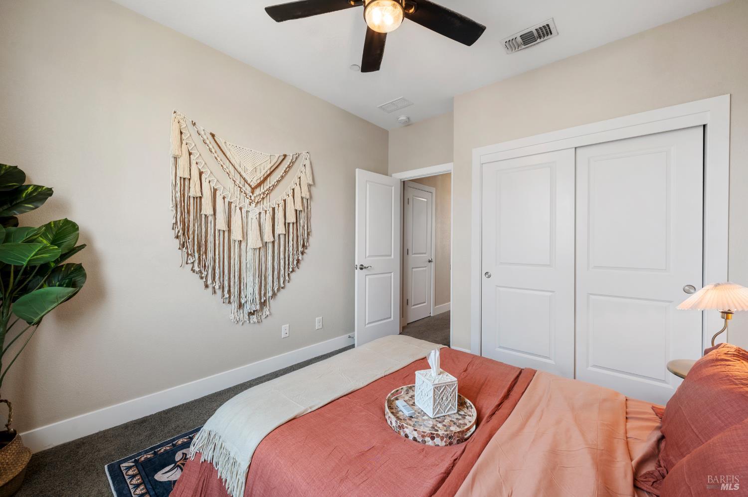 Detail Gallery Image 35 of 37 For 543 Datura Dr, Vacaville,  CA 95687 - 3 Beds | 2/1 Baths