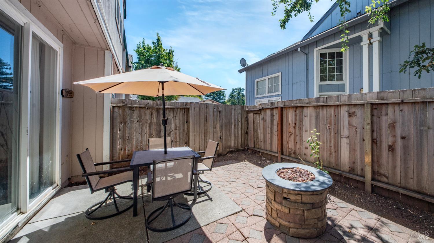 Detail Gallery Image 20 of 20 For 1532 Pinebrook Pl, Santa Rosa,  CA 95403 - 2 Beds | 1/1 Baths