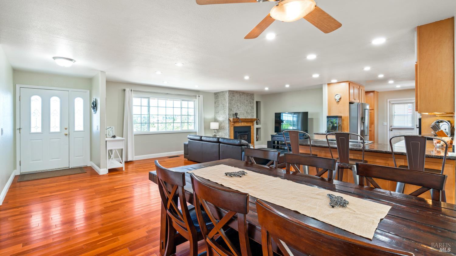 Detail Gallery Image 17 of 53 For 4175 Woodworth Rd, Sebastopol,  CA 95472 - 3 Beds | 2 Baths