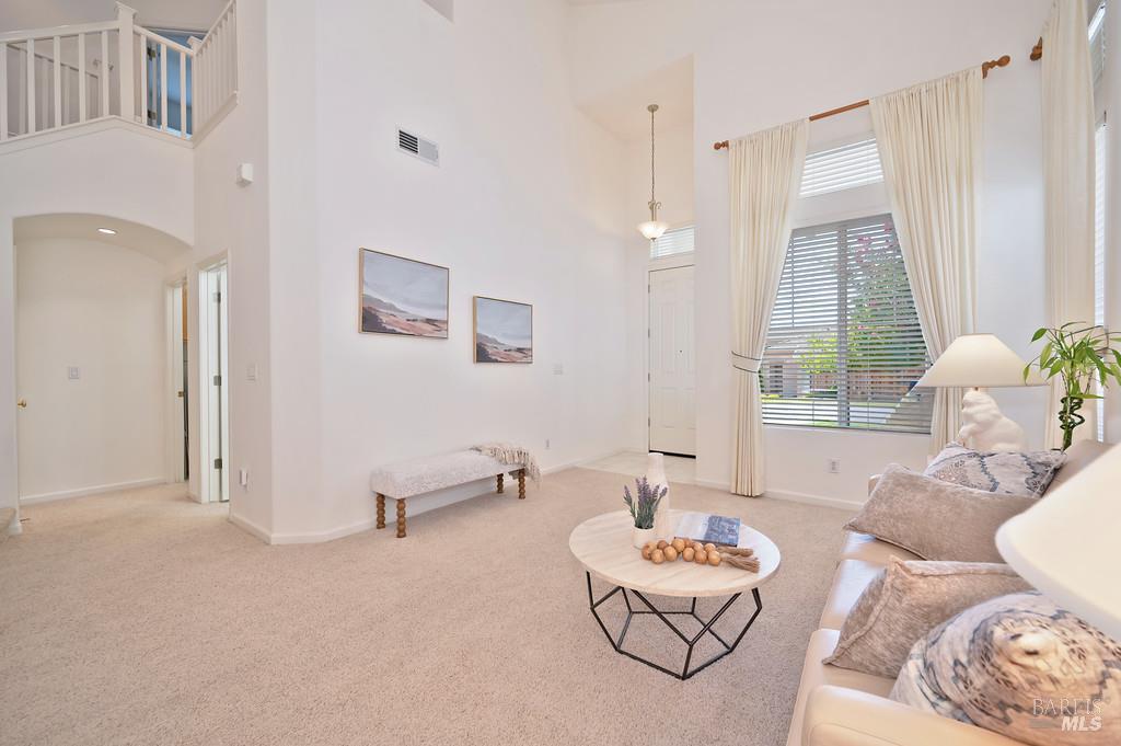 Detail Gallery Image 6 of 40 For 2432 Skyview Cir, Fairfield,  CA 94534 - 4 Beds | 2/1 Baths