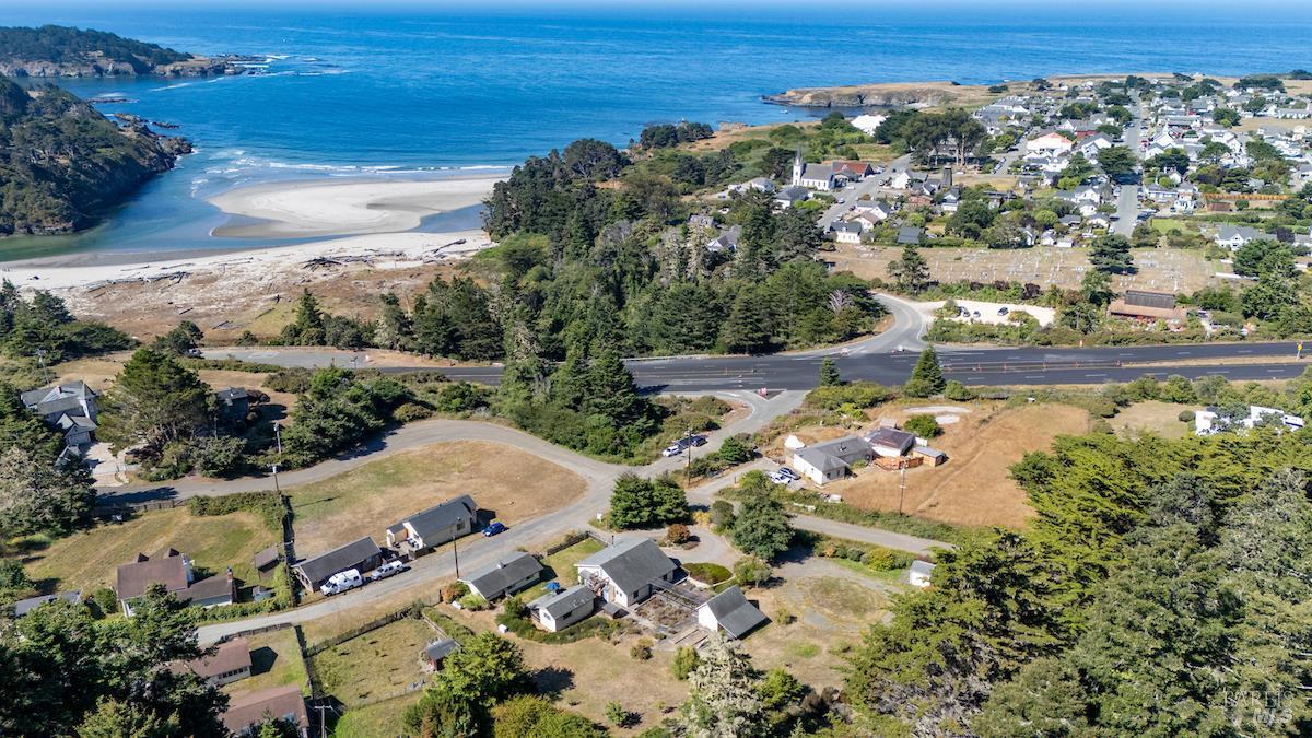 Detail Gallery Image 1 of 41 For 44700 Jackson St, Mendocino,  CA 95460 - 3 Beds | 1/1 Baths