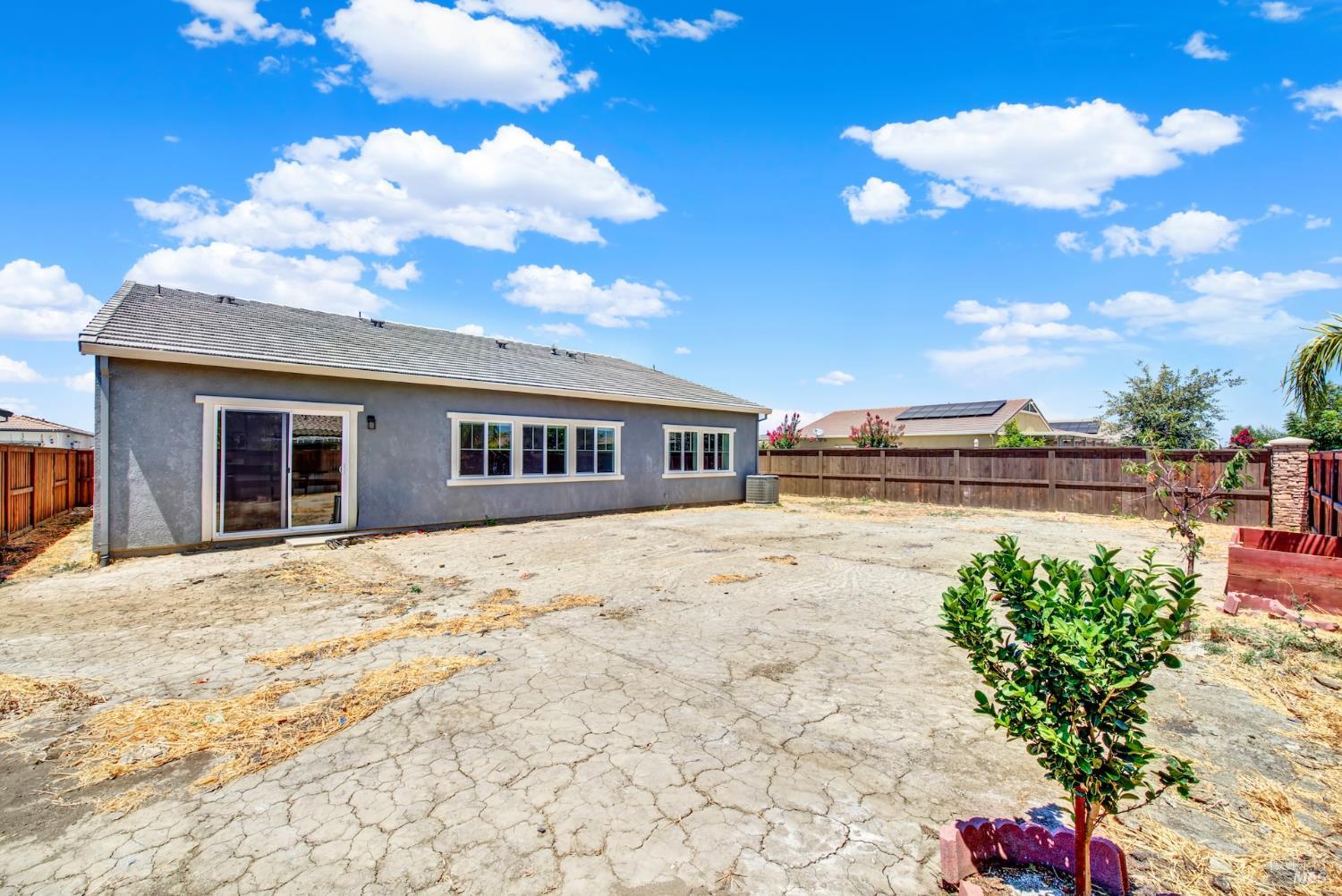 Detail Gallery Image 56 of 62 For 635 Songbird Way, Dixon,  CA 95620 - 4 Beds | 2 Baths