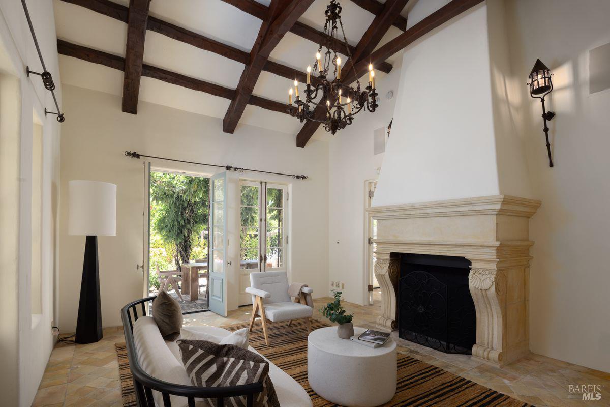 Detail Gallery Image 47 of 59 For 27 Upper Rd, Ross,  CA 94957 - 8 Beds | 8/1 Baths