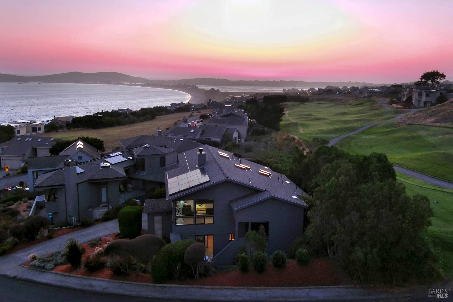 Detail Gallery Image 51 of 58 For 590 Swan Dr, Bodega Bay,  CA 94923 - 3 Beds | 3 Baths