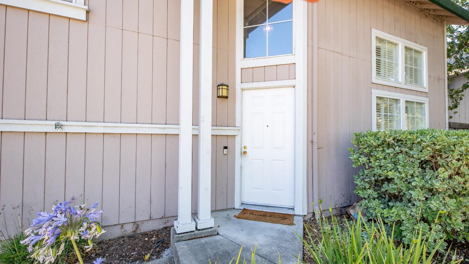 Detail Gallery Image 3 of 20 For 1532 Pinebrook Pl, Santa Rosa,  CA 95403 - 2 Beds | 1/1 Baths