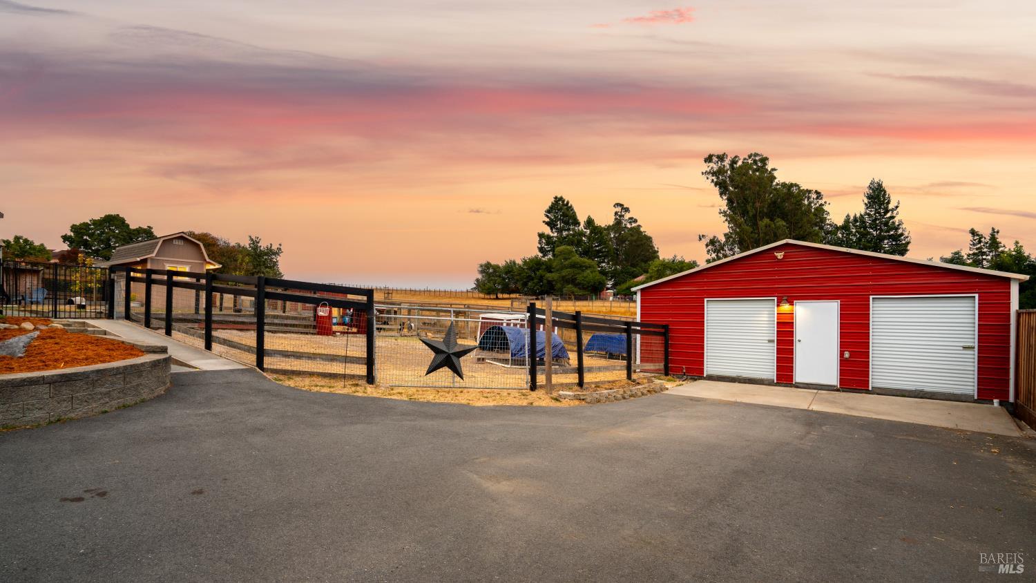 Detail Gallery Image 44 of 53 For 4175 Woodworth Rd, Sebastopol,  CA 95472 - 3 Beds | 2 Baths