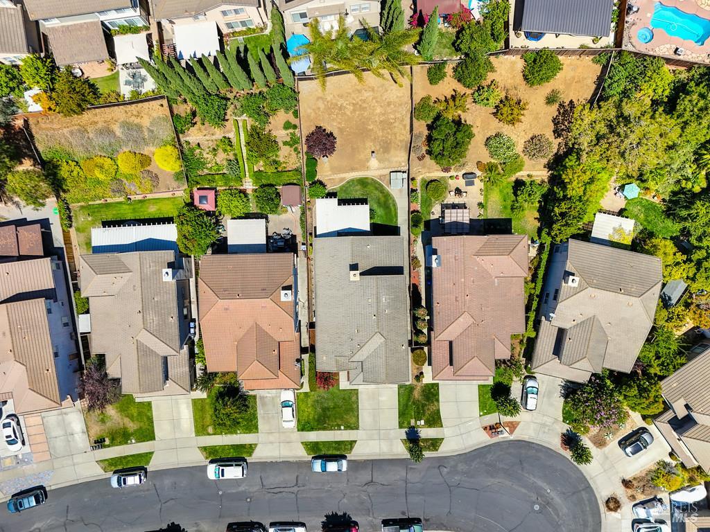 Detail Gallery Image 35 of 40 For 2432 Skyview Cir, Fairfield,  CA 94534 - 4 Beds | 2/1 Baths