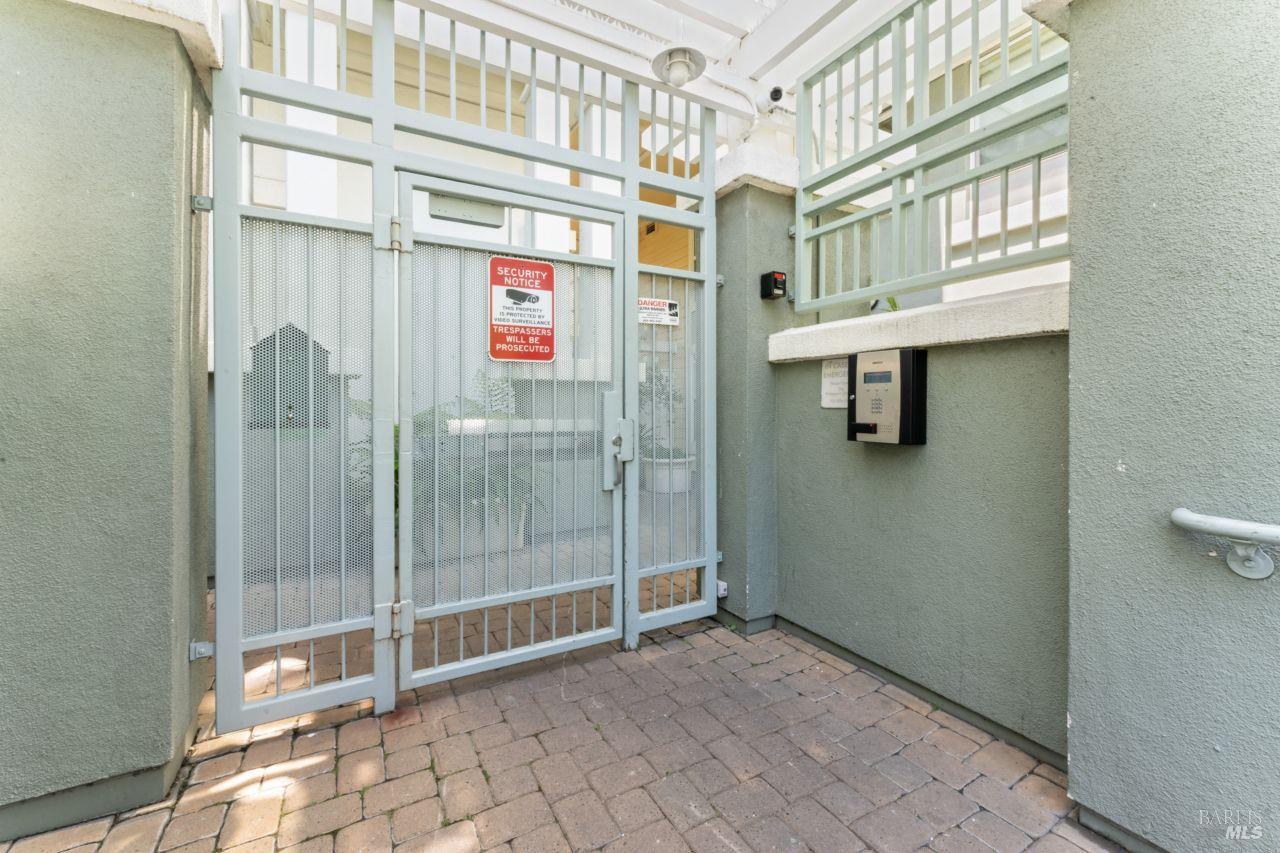 Detail Gallery Image 28 of 29 For 655 12th St #311,  Oakland,  CA 94607 - 2 Beds | 2 Baths