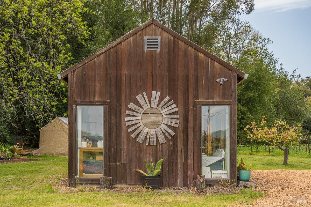 Detail Gallery Image 57 of 82 For 3061 Cuttings Wharf Rd, Napa,  CA 94559 - 4 Beds | 3 Baths