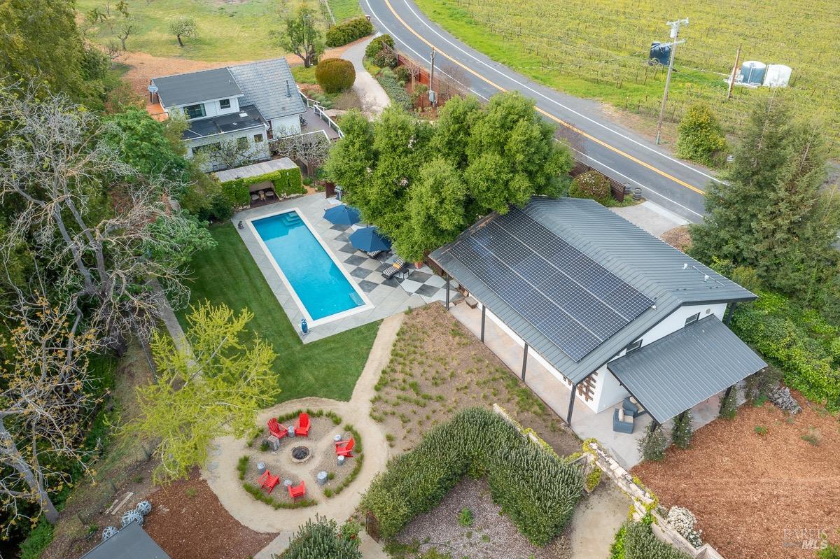 Detail Gallery Image 64 of 82 For 3061 Cuttings Wharf Rd, Napa,  CA 94559 - 4 Beds | 3 Baths