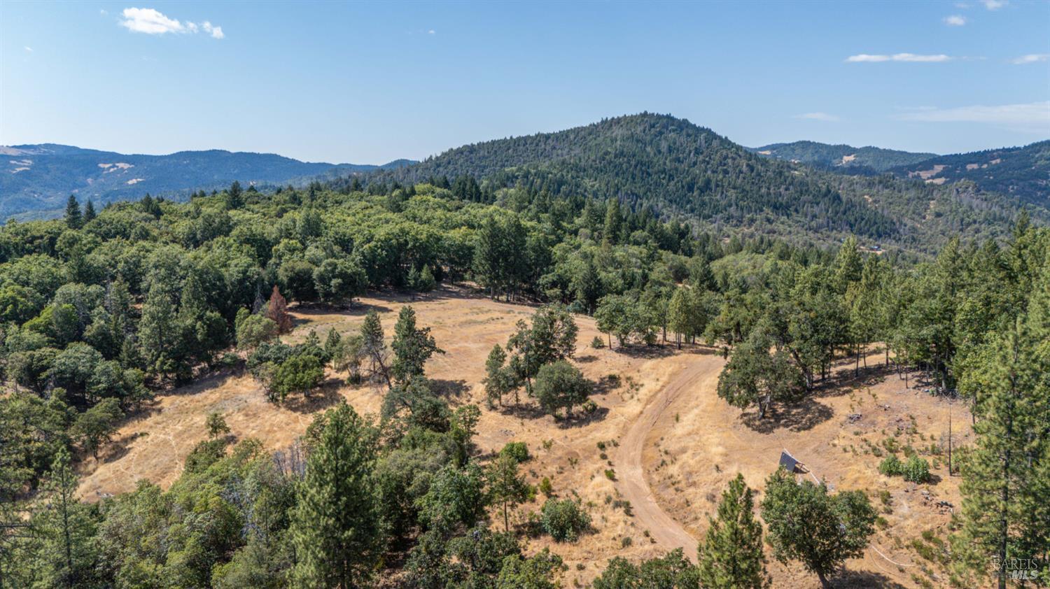 Detail Gallery Image 20 of 23 For 78611 Mina Rd, Covelo,  CA 95428 - 3 Beds | 2 Baths