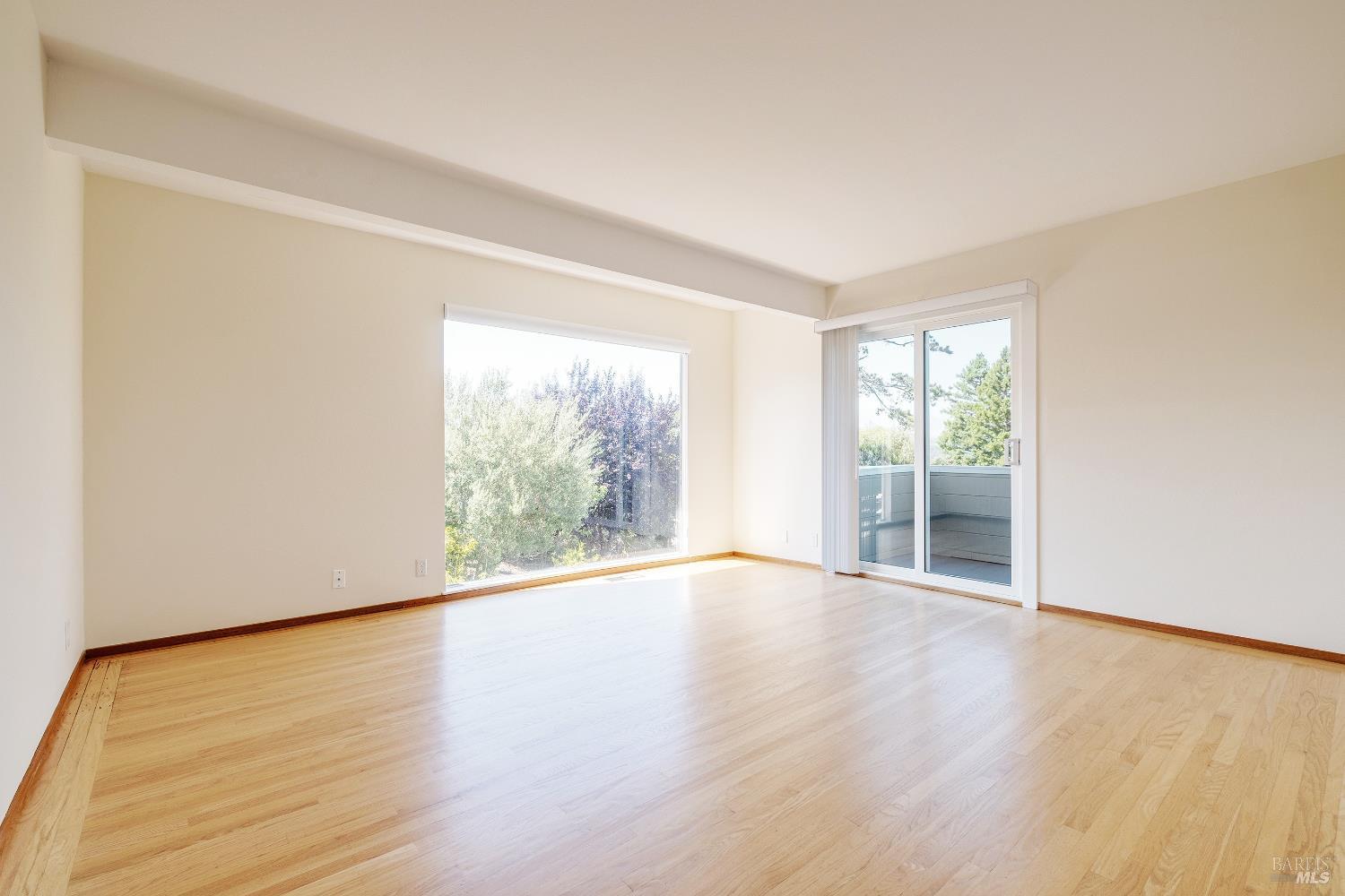 Detail Gallery Image 21 of 48 For 90 Geldert Dr, Tiburon,  CA 94920 - 3 Beds | 2/1 Baths