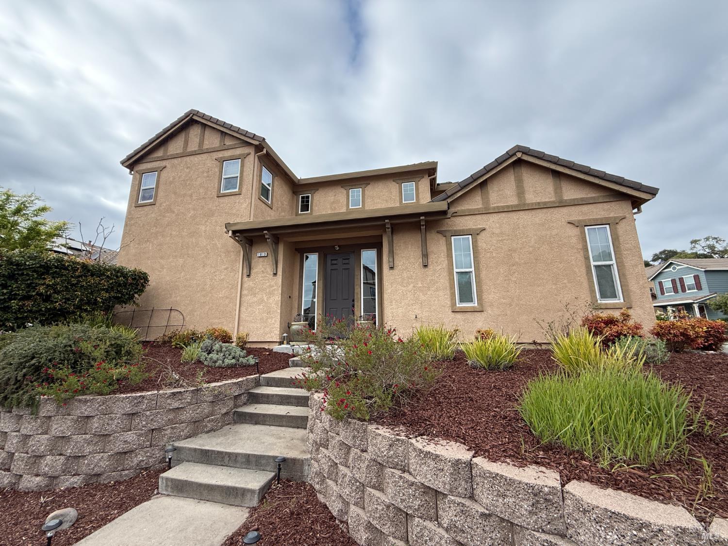 Detail Gallery Image 1 of 1 For 1813 Pennyroyal Ln, Santa Rosa,  CA 95404 - 3 Beds | 2/1 Baths