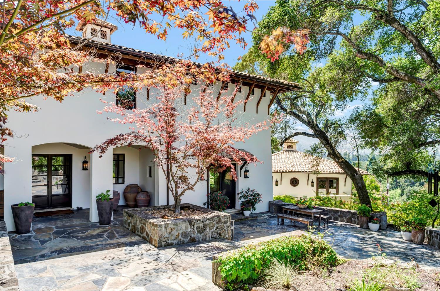 Detail Gallery Image 28 of 31 For 1700 Howell Mountain Rd, Saint Helena,  CA 94574 - 5 Beds | 4/1 Baths