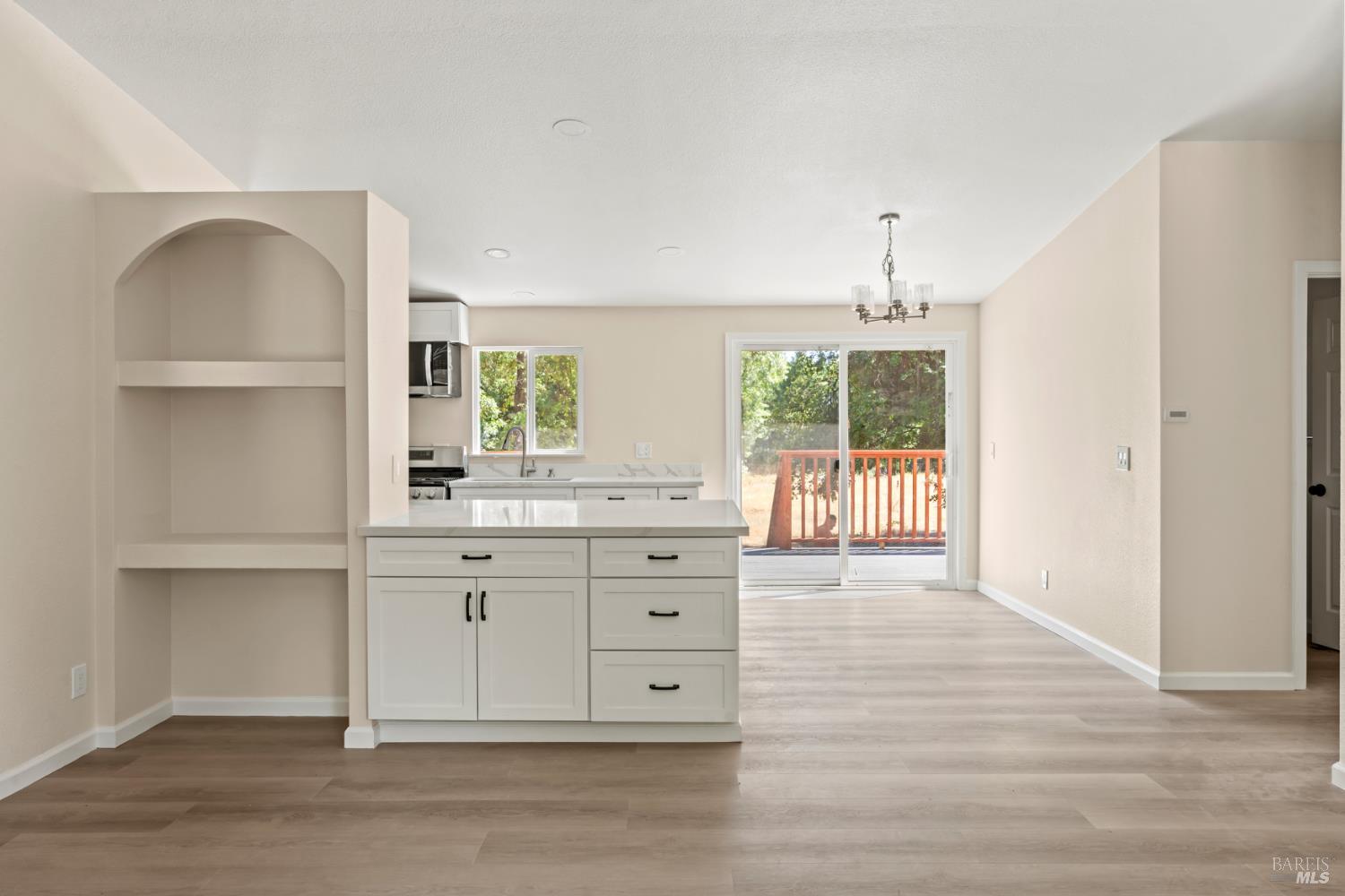 Detail Gallery Image 6 of 23 For 78611 Mina Rd, Covelo,  CA 95428 - 3 Beds | 2 Baths