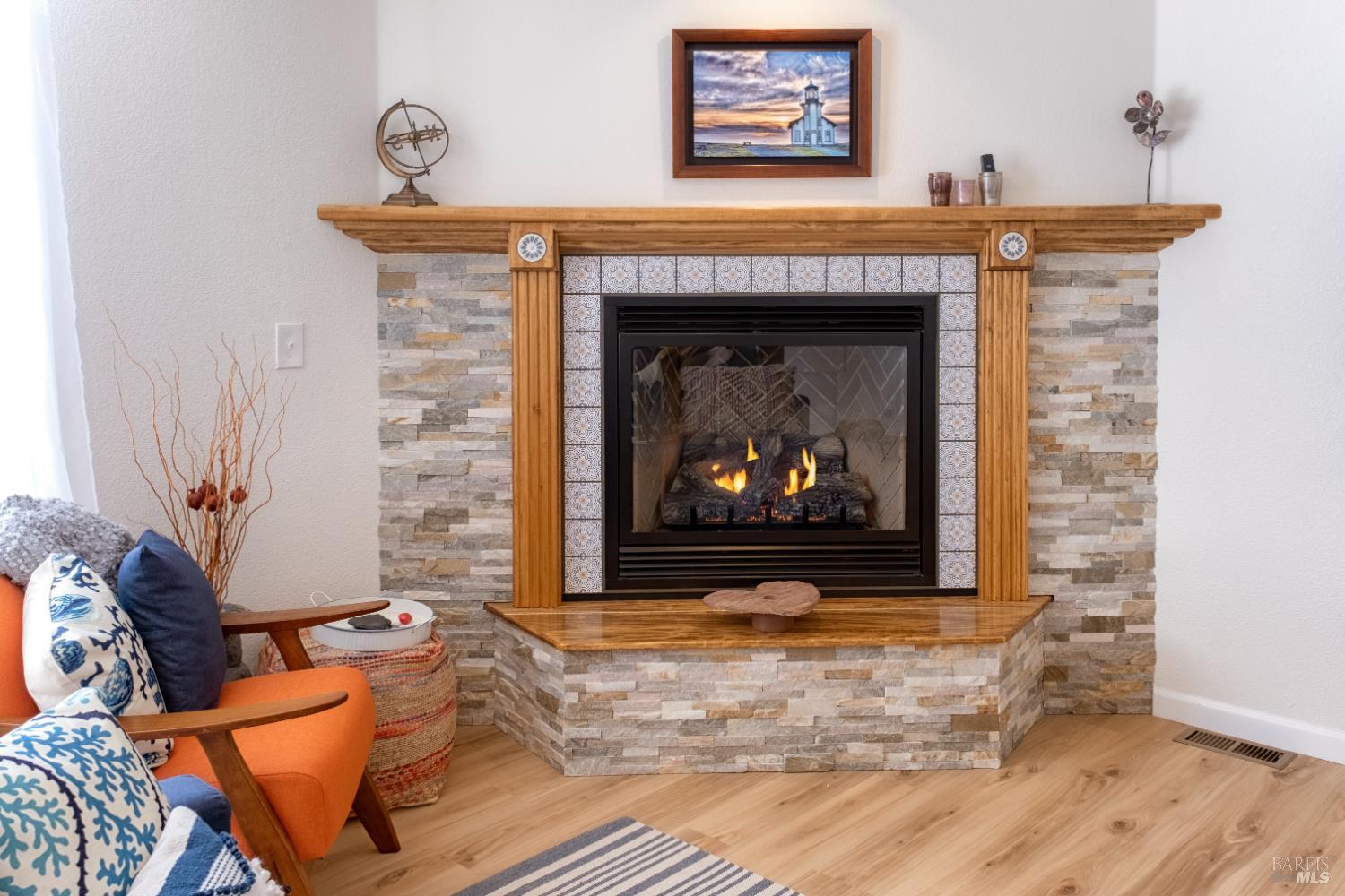 Detail Gallery Image 5 of 25 For 18600 Old Coast Hwy, Fort Bragg,  CA 95437 - 3 Beds | 2 Baths