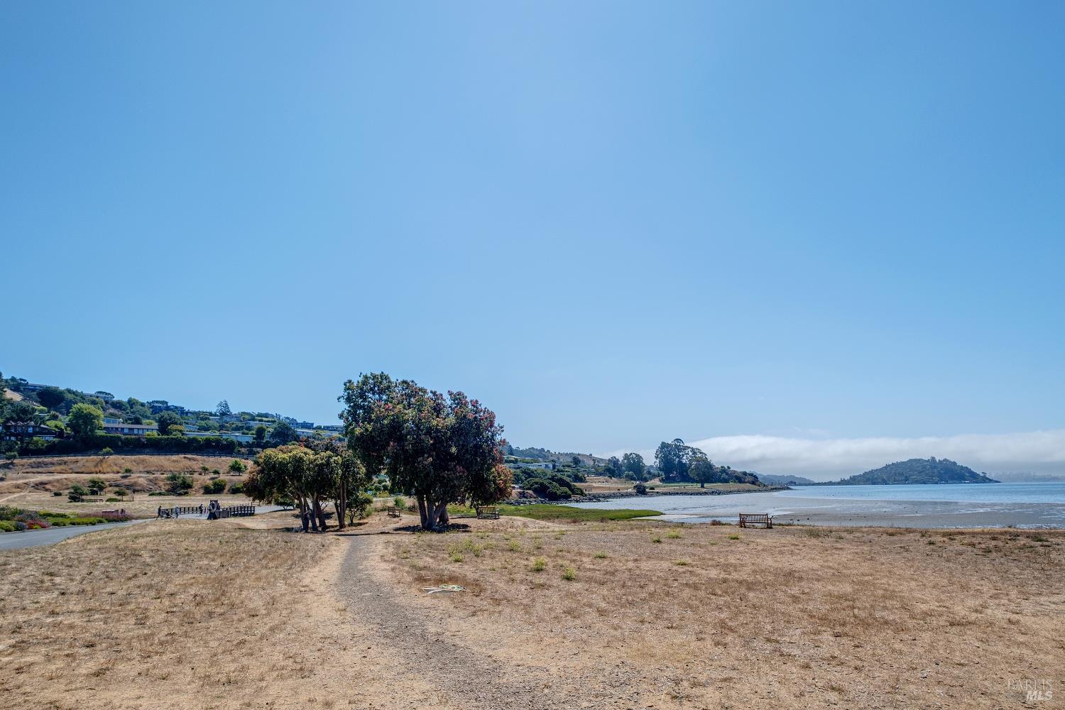 Detail Gallery Image 46 of 48 For 90 Geldert Dr, Tiburon,  CA 94920 - 3 Beds | 2/1 Baths