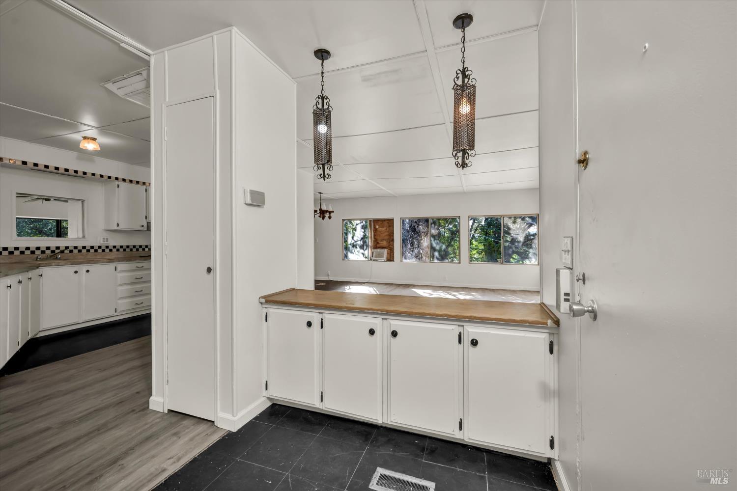 Detail Gallery Image 13 of 62 For 11767 Candy Ln, Lower Lake,  CA 95457 - 3 Beds | 3 Baths