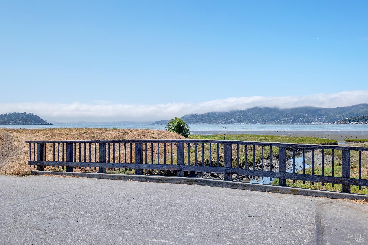 Detail Gallery Image 48 of 48 For 90 Geldert Dr, Tiburon,  CA 94920 - 3 Beds | 2/1 Baths