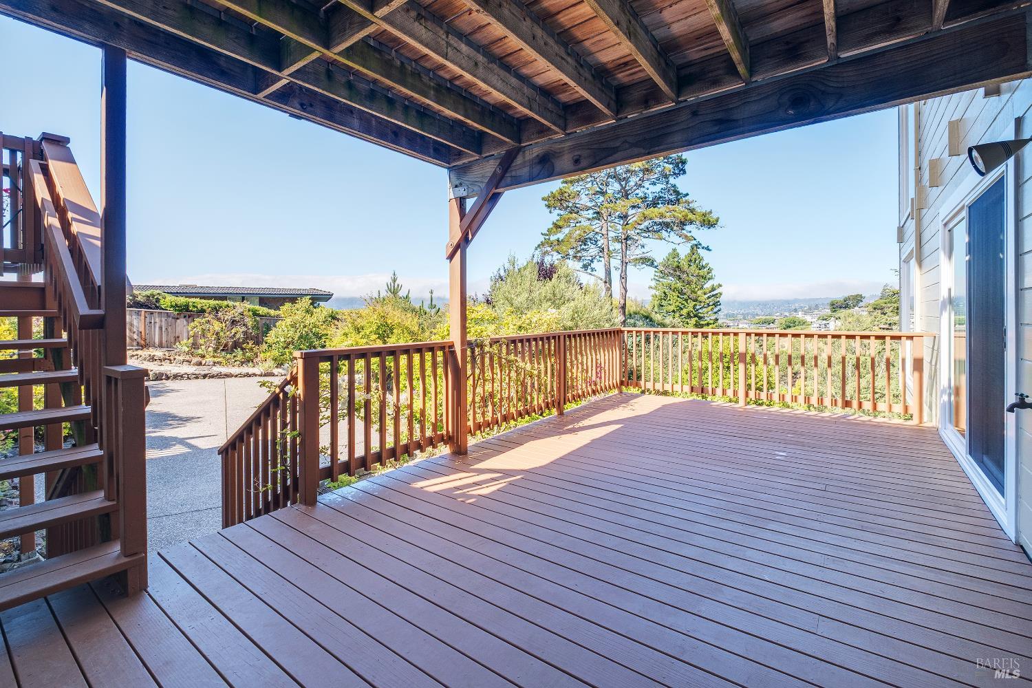 Detail Gallery Image 29 of 48 For 90 Geldert Dr, Tiburon,  CA 94920 - 3 Beds | 2/1 Baths
