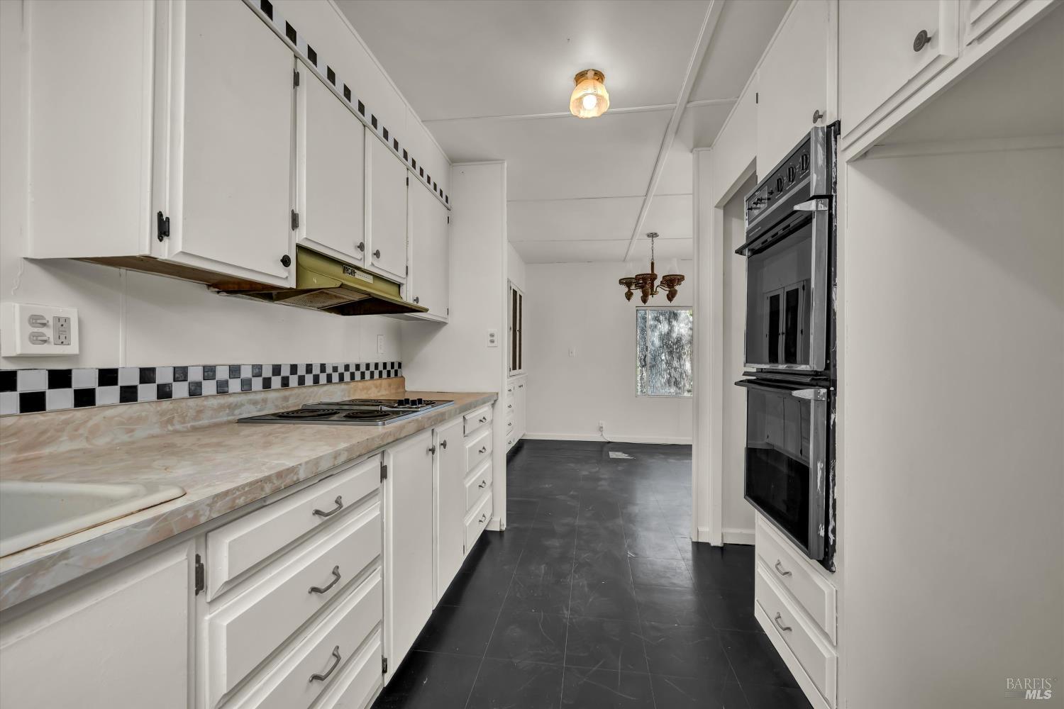 Detail Gallery Image 17 of 62 For 11767 Candy Ln, Lower Lake,  CA 95457 - 3 Beds | 3 Baths