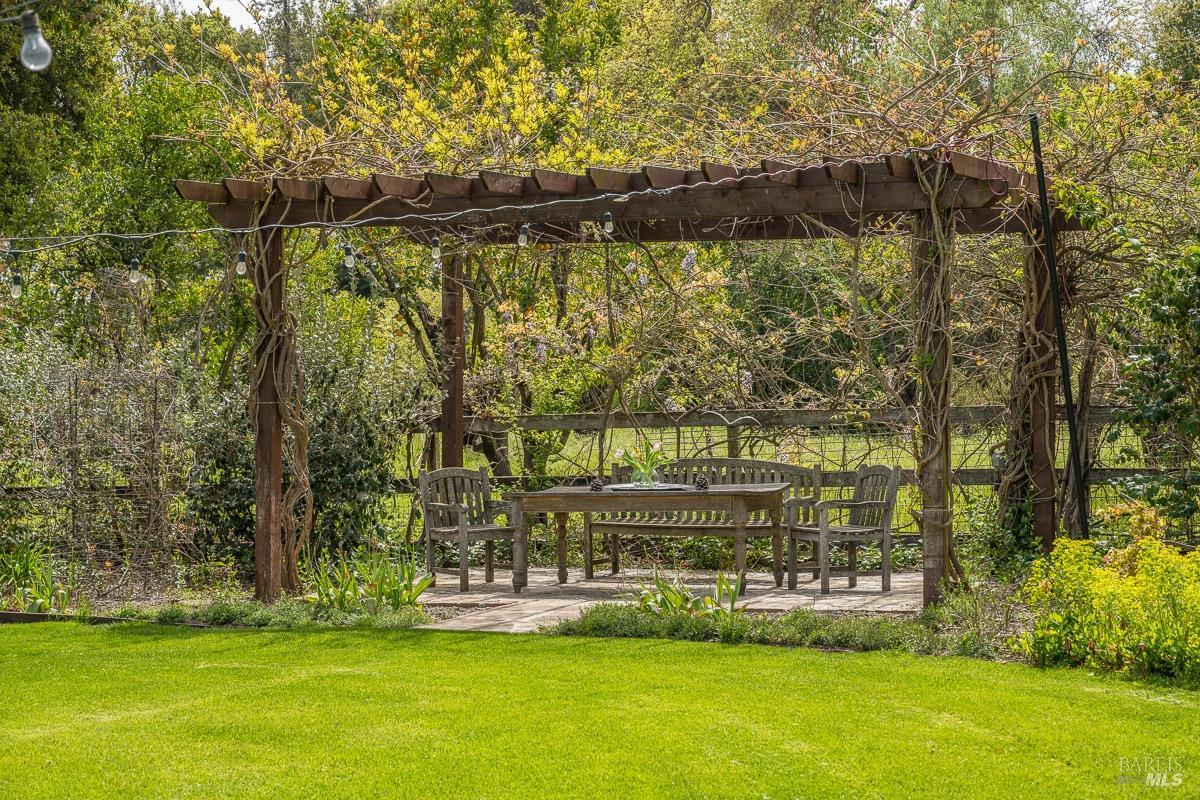 Detail Gallery Image 55 of 82 For 3061 Cuttings Wharf Rd, Napa,  CA 94559 - 4 Beds | 3 Baths