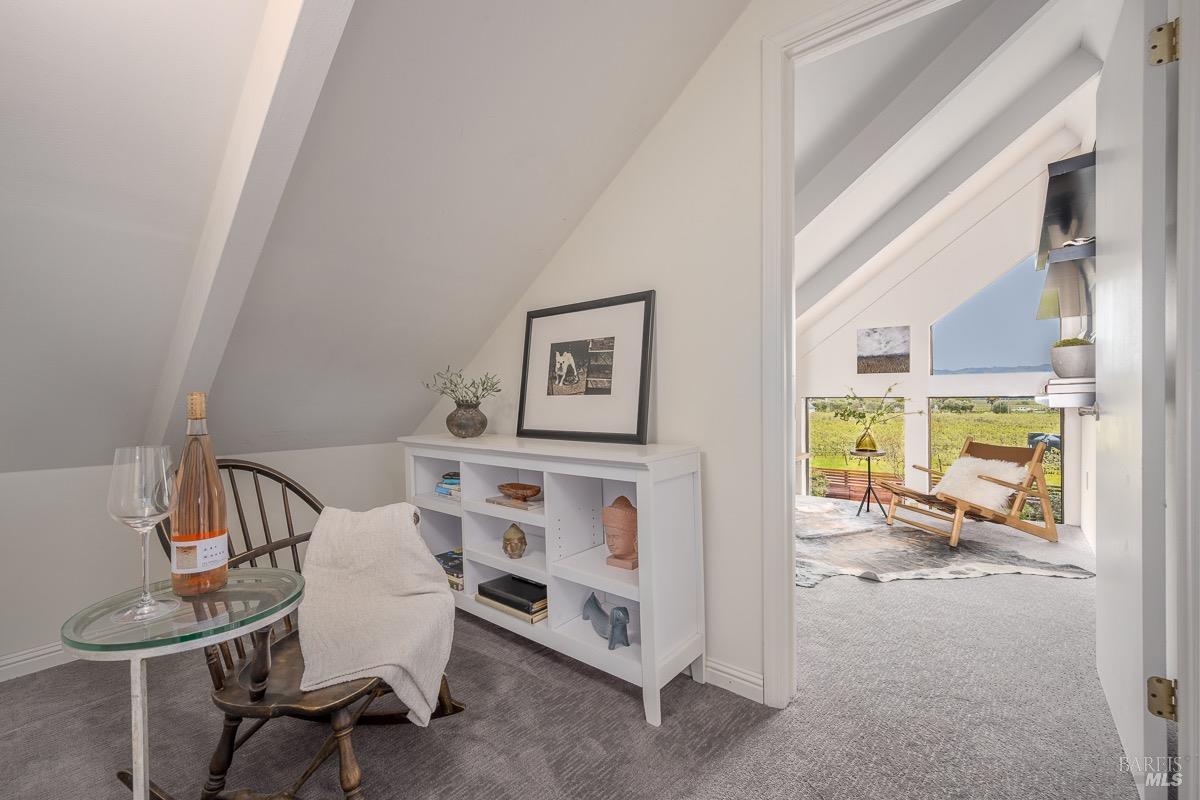 Detail Gallery Image 13 of 82 For 3061 Cuttings Wharf Rd, Napa,  CA 94559 - 4 Beds | 3 Baths