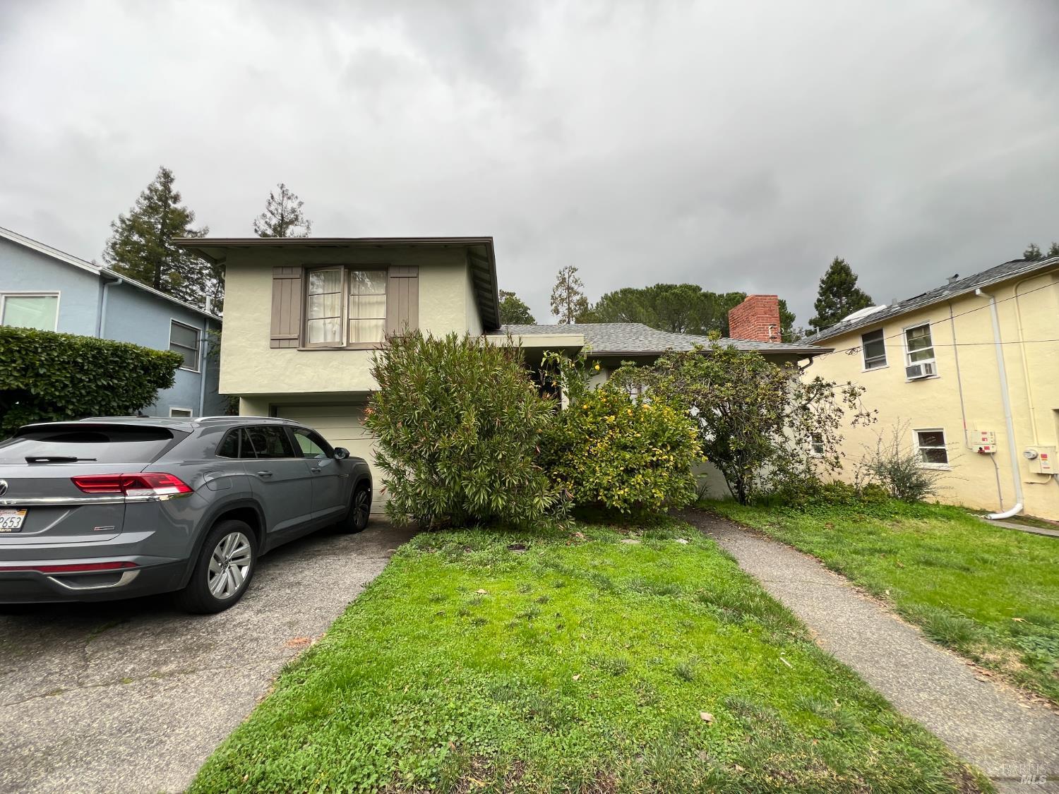 Detail Gallery Image 1 of 1 For 124 Greenfield Ave, San Rafael,  CA 94901 - 4 Beds | 2 Baths