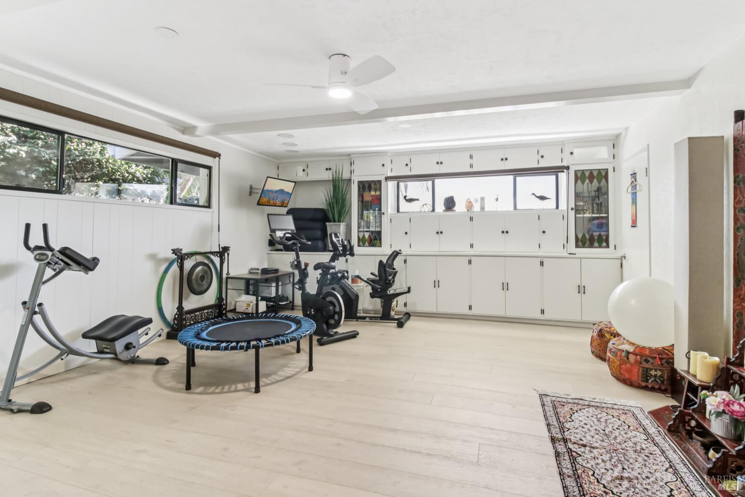 Detail Gallery Image 12 of 30 For 981 Bel Marin Keys Blvd, Novato,  CA 94949 - 3 Beds | 2 Baths