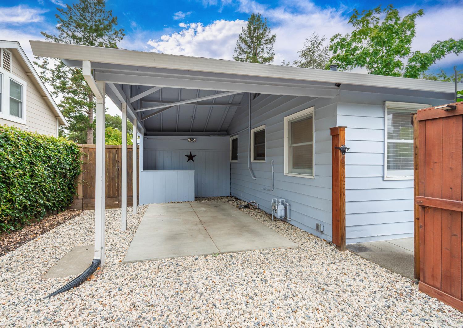 Detail Gallery Image 9 of 84 For 1415 East Ave, Napa,  CA 94559 - 3 Beds | 1 Baths