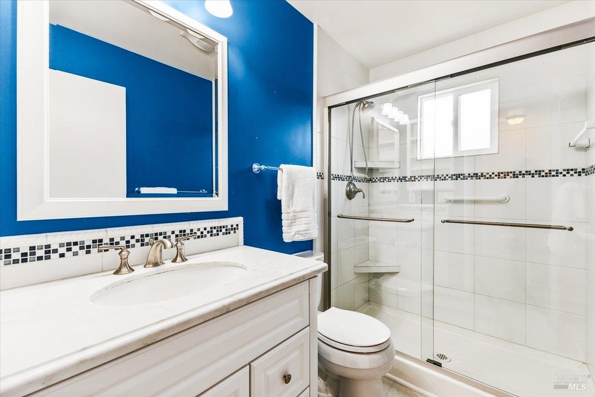 Detail Gallery Image 25 of 37 For 5331 Diane Way, Santa Rosa,  CA 95409 - 2 Beds | 2 Baths