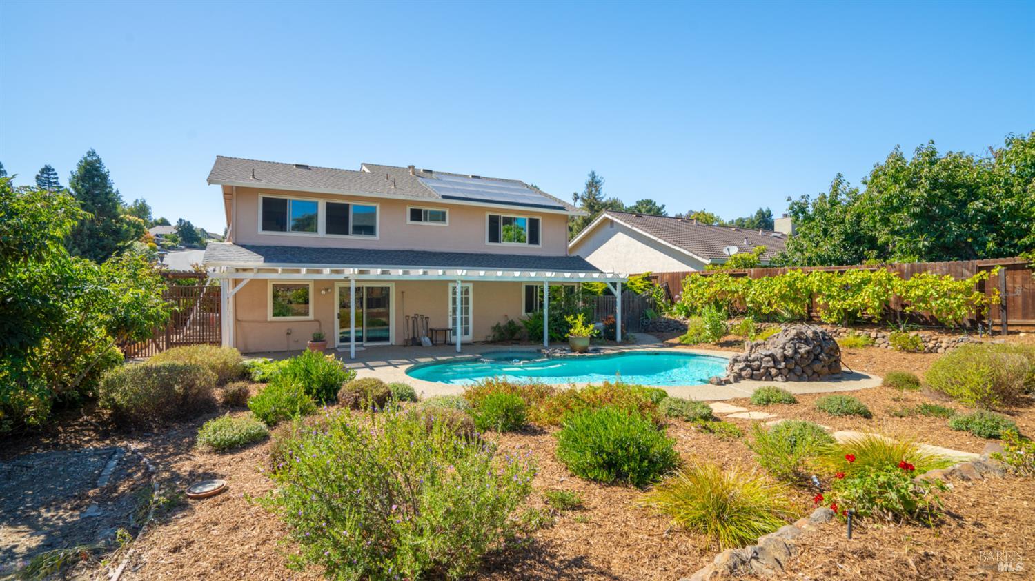 Detail Gallery Image 52 of 59 For 882 Oxford Way, Benicia,  CA 94510 - 4 Beds | 3 Baths