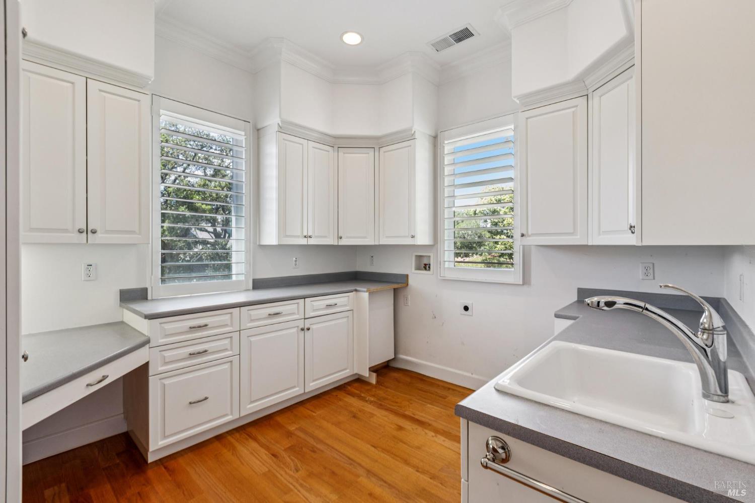 Detail Gallery Image 67 of 79 For 3557 Golf View Ter, Santa Rosa,  CA 95405 - 4 Beds | 3/1 Baths