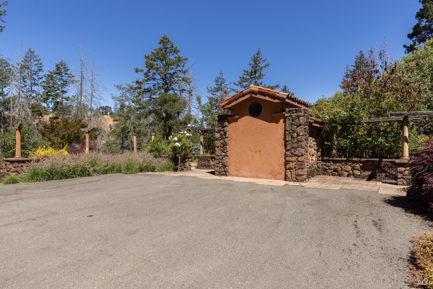 Detail Gallery Image 4 of 17 For 7007 Dry Creek Rd, Napa,  CA 94558 - 0 Beds | 0 Baths