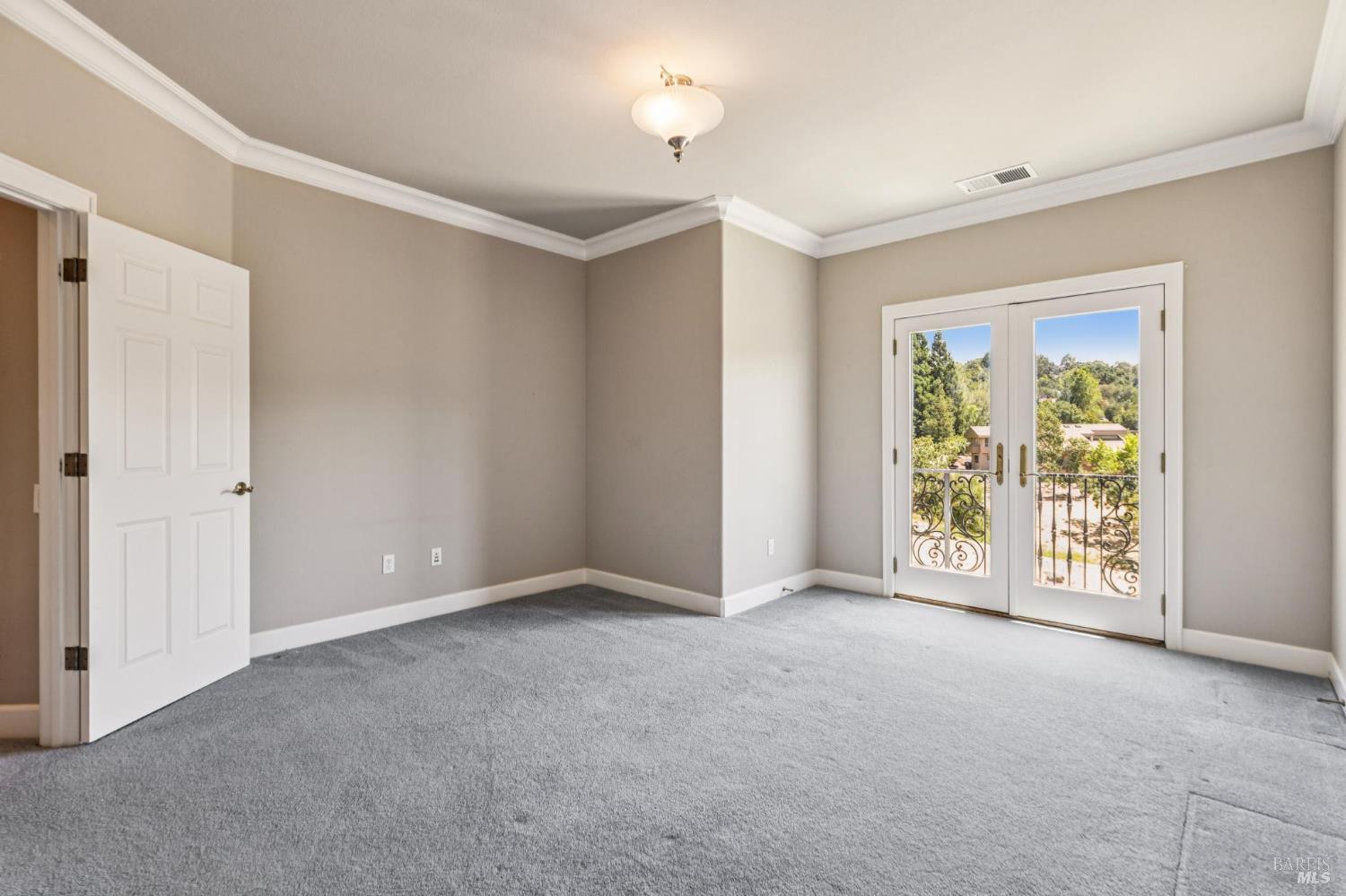 Detail Gallery Image 56 of 79 For 3557 Golf View Ter, Santa Rosa,  CA 95405 - 4 Beds | 3/1 Baths