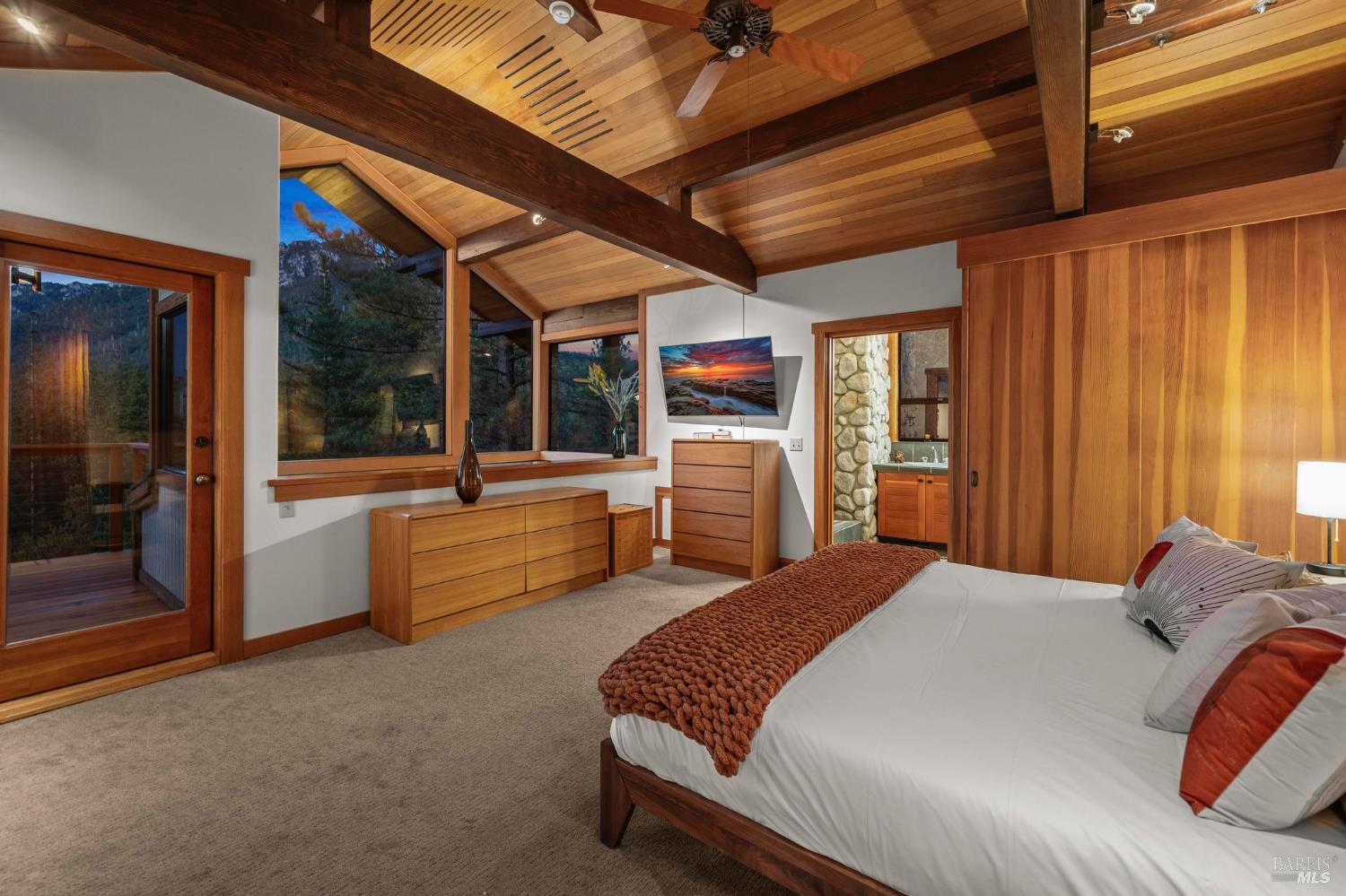 Detail Gallery Image 34 of 70 For 54789 Wildwood Dr, Idyllwild,  CA 92549 - 4 Beds | 3/1 Baths