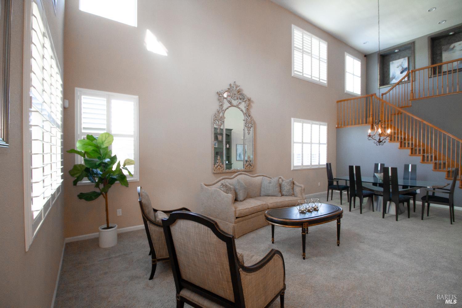 Detail Gallery Image 5 of 33 For 325 Marshall Rd, Vacaville,  CA 95687 - 4 Beds | 3 Baths