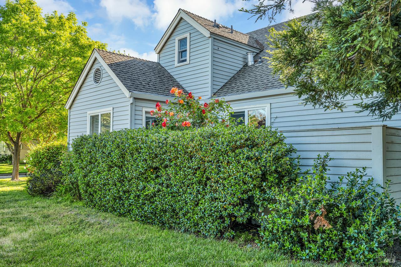 Detail Gallery Image 16 of 18 For 1500 Voorhees Cir, Saint Helena,  CA 94574 - 3 Beds | 2 Baths