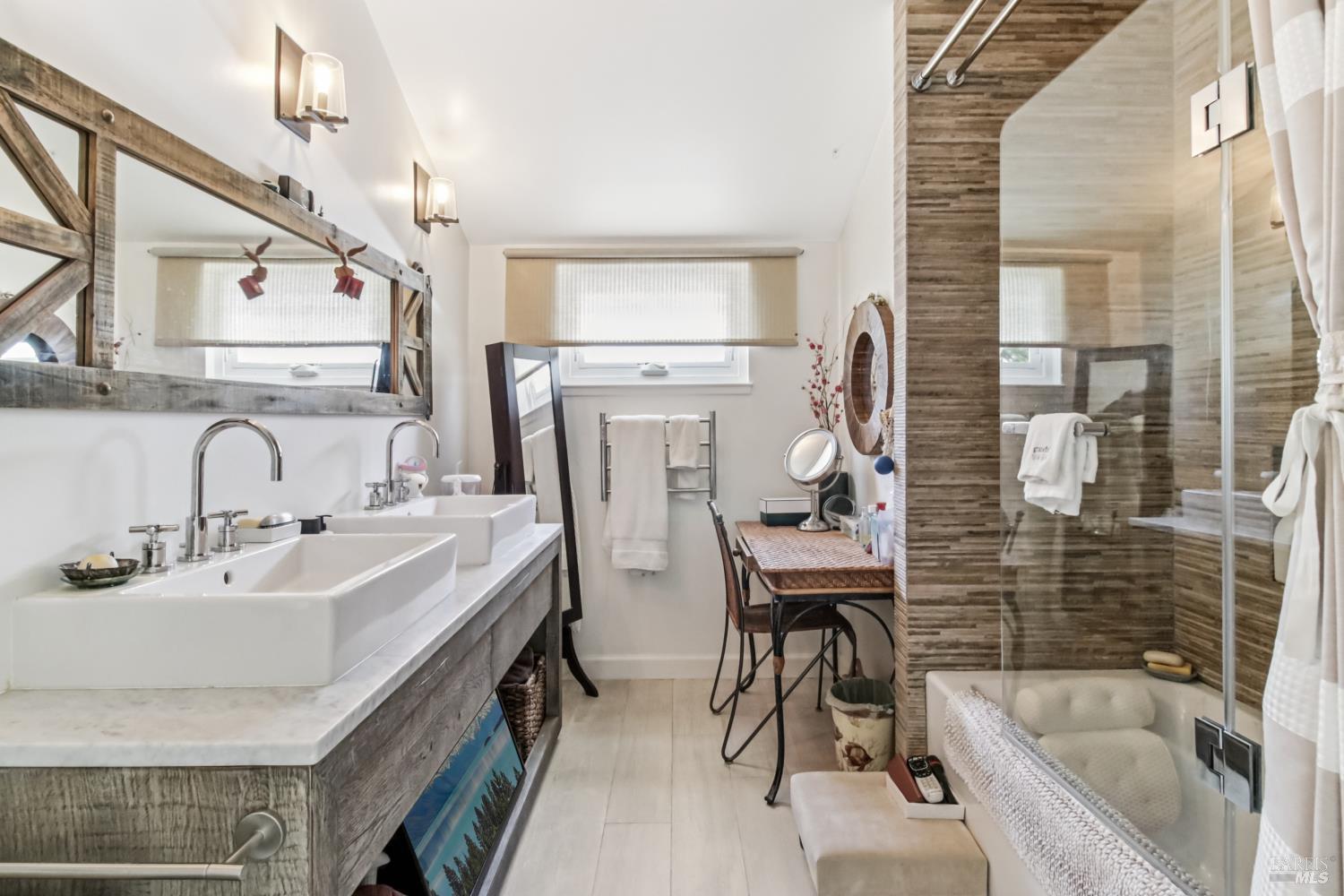 Detail Gallery Image 10 of 30 For 981 Bel Marin Keys Blvd, Novato,  CA 94949 - 3 Beds | 2 Baths